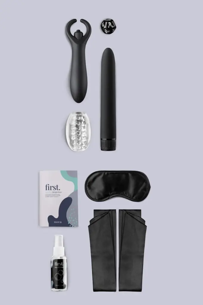 rbcollection_coffret_couple_first_together_experience-loveboxxx (3).webp